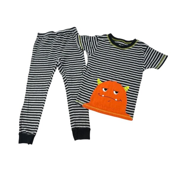 Boys Clothes -‎ Pajama Set and Short & Shirt Set - Size 5 - Picture 2 of 10